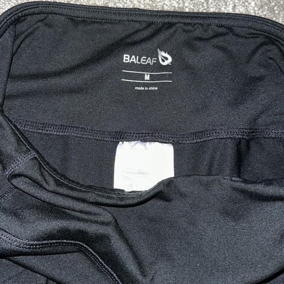 Baleaf size medium bike shorts 🩳 - Picture 3 of 4